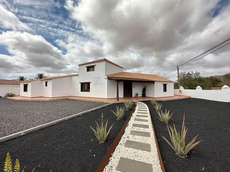 Villa With Pool In The Centre Of Fuerteventura Антигуа Экстерьер фото
